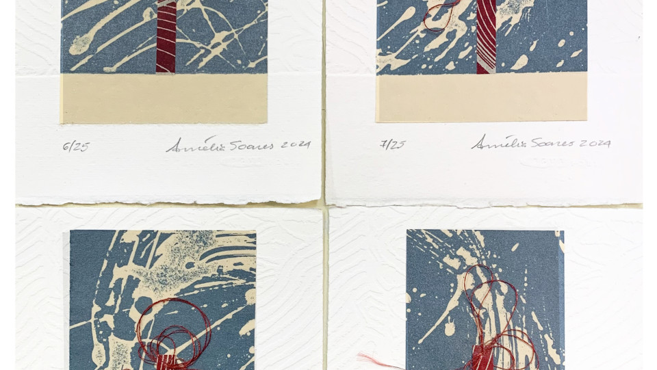 Postais de Natal &middot; Água tinta de açúcar, gofrado, costurado. 16x12cm &middot; 2022