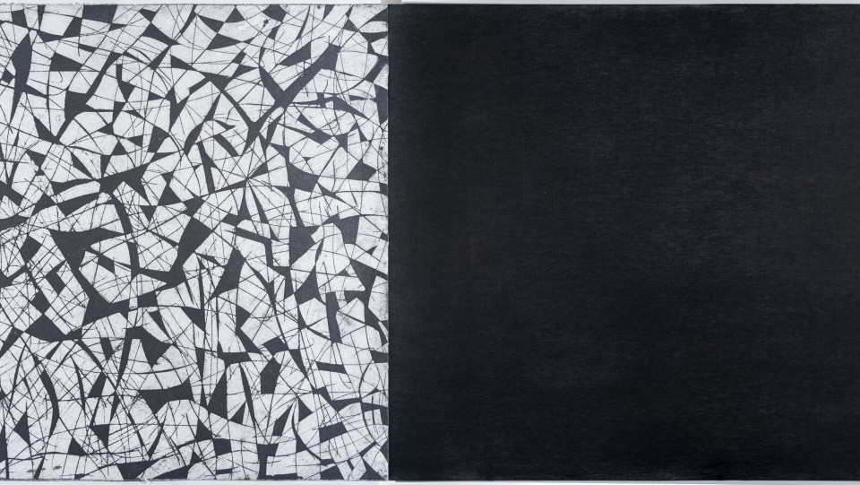 The End II &middot; Collagraph, pastel seco &middot; 2022 &middot; 40 x 98cm